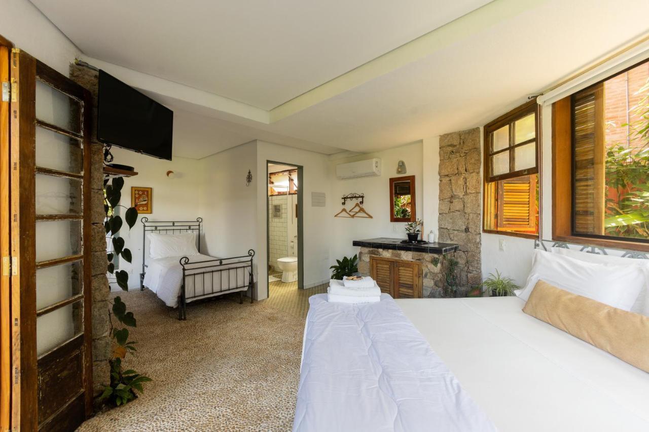 Feiticeira Guesthouse Ilhabela Exterior photo