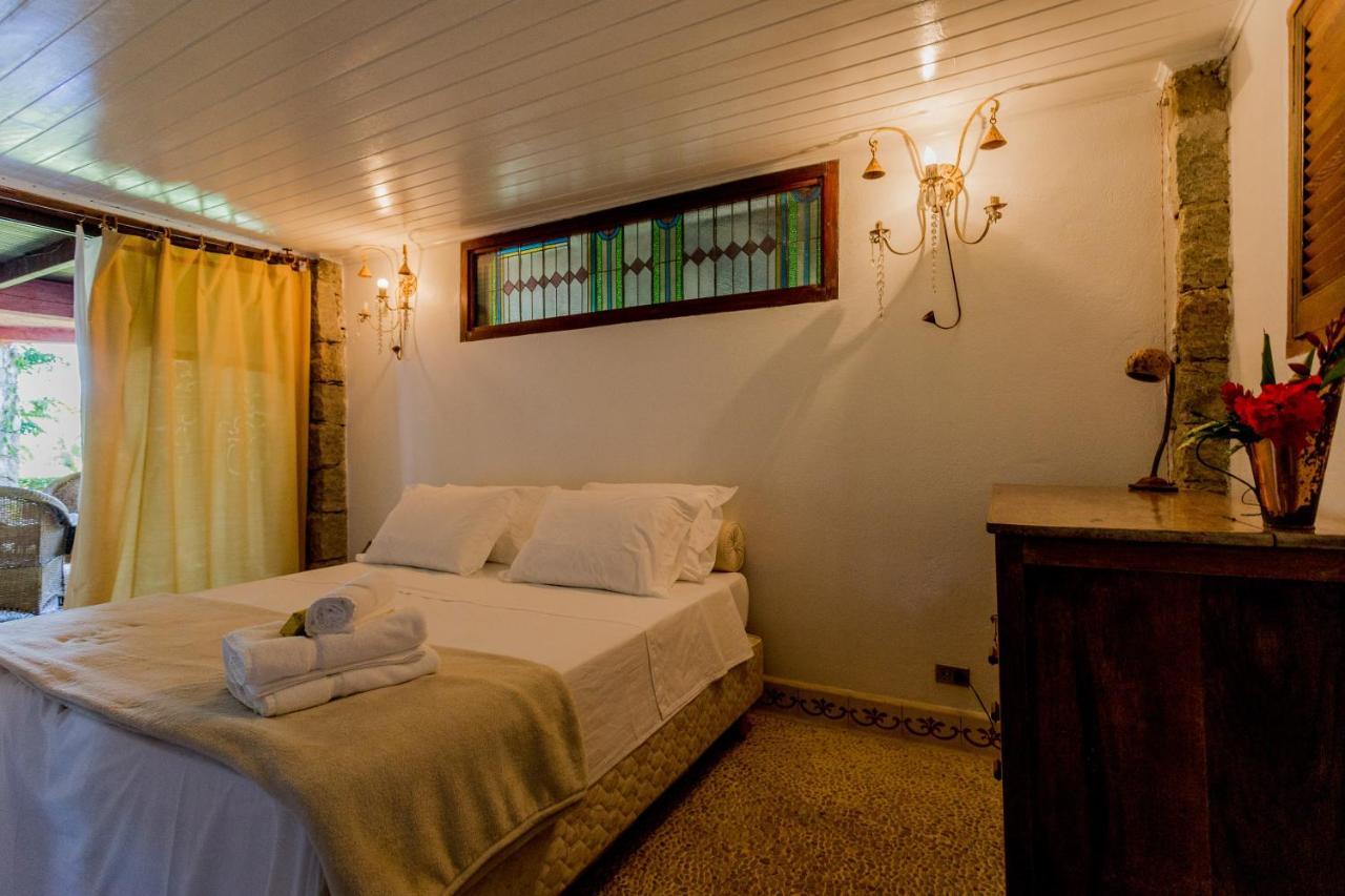 Feiticeira Guesthouse Ilhabela Room photo